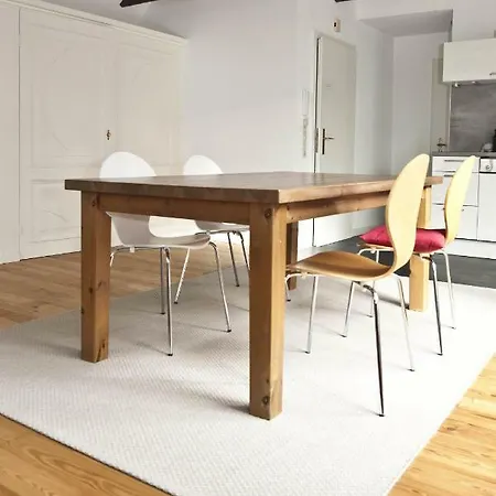 Apartment Altstadt-domizil 6 *